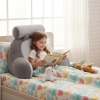 petite-fille-lisant-avec-oreiller-lecture-enfant.png Bien-être avec Coussin Calmazen