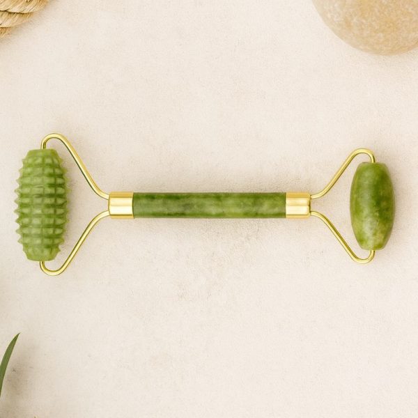 rouleau-double-face-jade-massage-1.jpg massage jade naturel