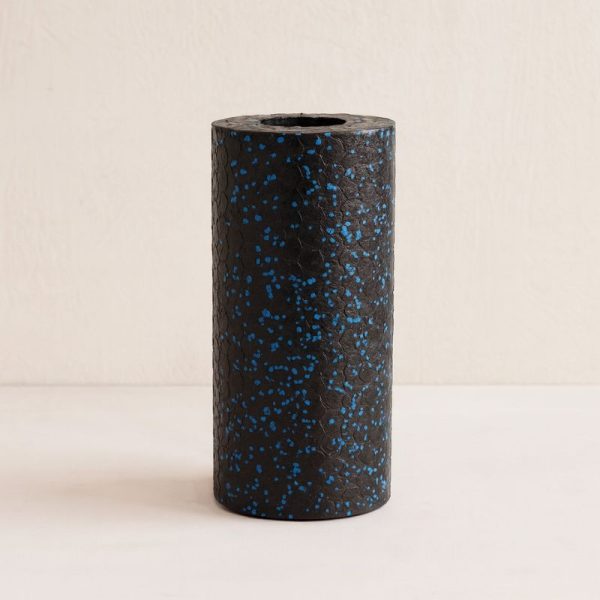 rouleau-massage-dos-noir-bleu-1.jpg Soulagement musculaire dos